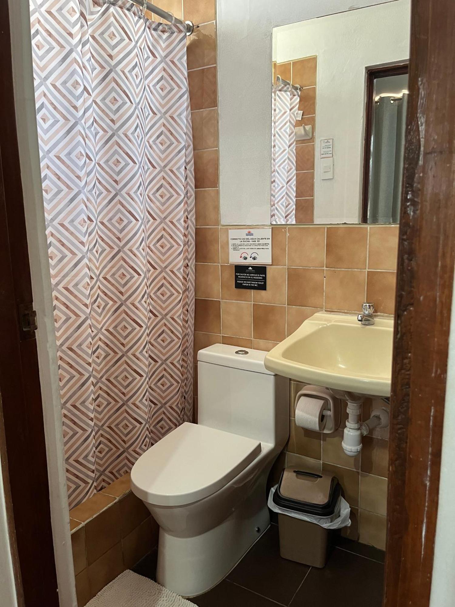 Los Esteros Hostal Huanchaco Dış mekan fotoğraf